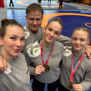 motion_photo_3203584155737343084